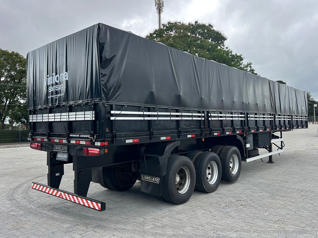 Carreta SEMI-REBOQUE GRANELEIRO Librelato ANO 2021 3 Eixos de Rodolima Caminhoes no Paraná