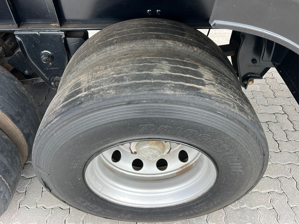 Carreta SEMI-REBOQUE GRANELEIRO Librelato ANO 2021 3 Eixos de Rodolima Caminhoes no Paraná