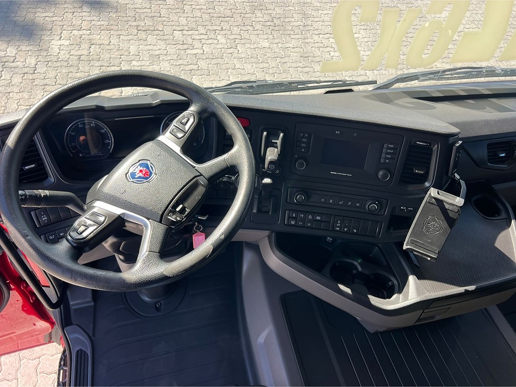 Caminhão SCANIA 450 Cavalo Mecânico ANO 2022 de Rodolima Caminhoes no Paraná