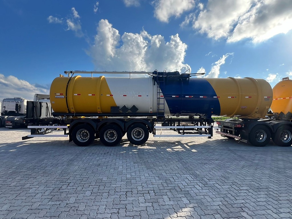 Carreta BITREM 9 EIXOS TANQUE AÇO Randon ANO 2020 9 Eixos de Rodolima Caminhoes no Paraná