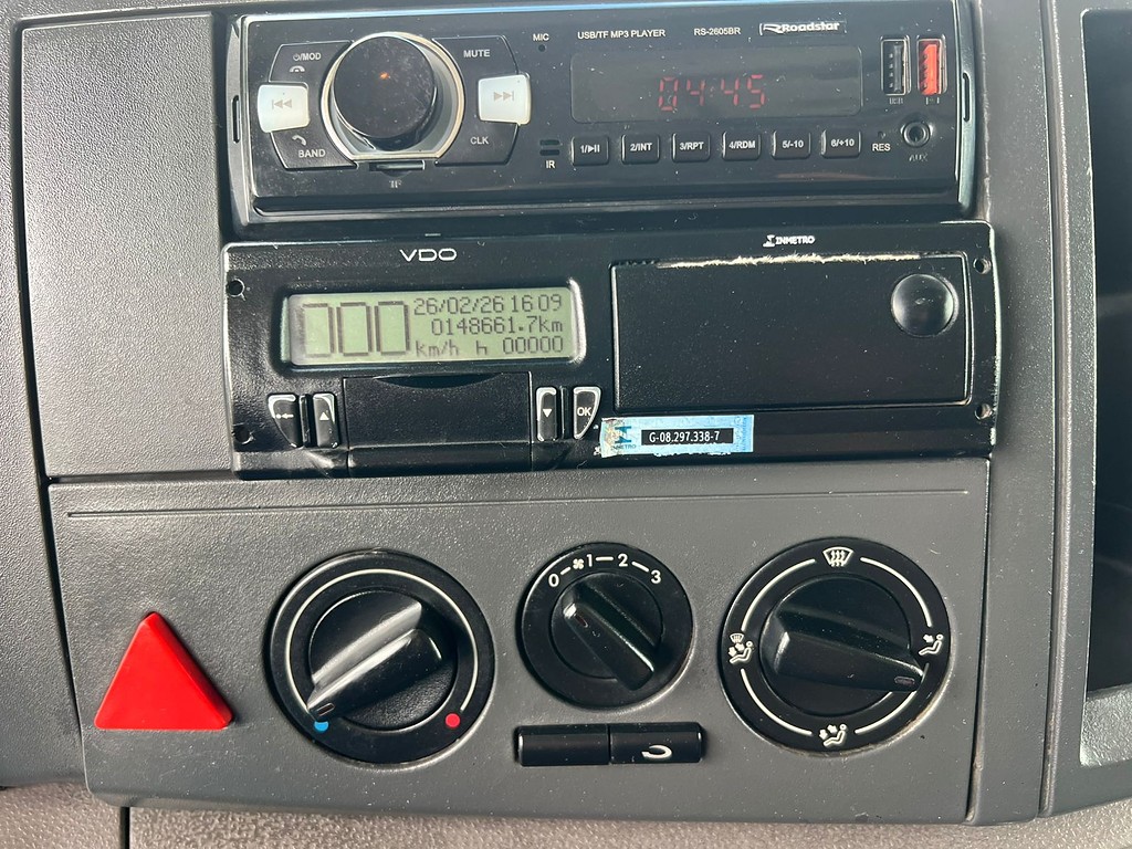 Caminhão VOLKSWAGEN VW 17230 Baú Furgão ANO 2017 de Rodolima Caminhoes no Paraná