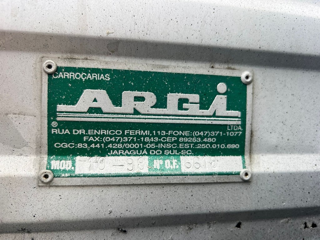 Caminhão VOLKSWAGEN VW 17230 Baú Furgão ANO 2017 de Rodolima Caminhoes no Paraná