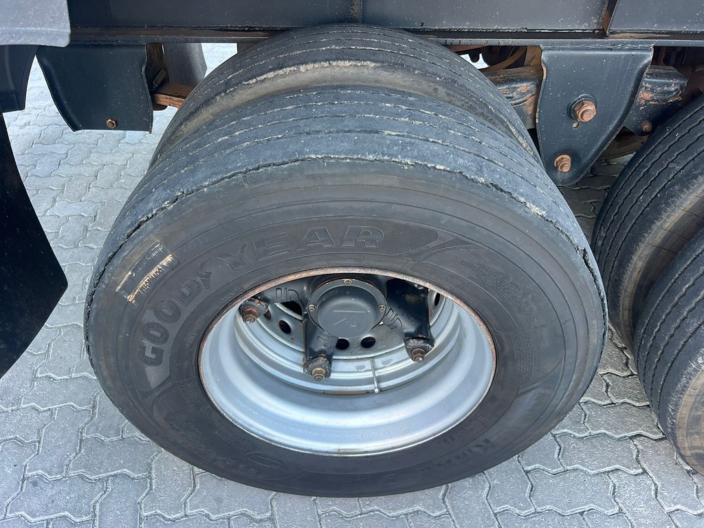 Carreta SEMI-REBOQUE GRANELEIRO Randon ANO 2010 3 Eixos de Rodolima Caminhoes no Paraná