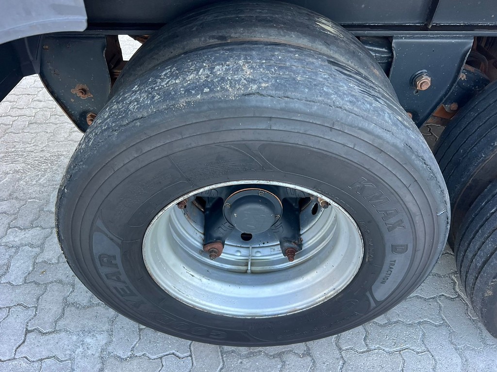 Carreta SEMI-REBOQUE GRANELEIRO Randon ANO 2010 3 Eixos de Rodolima Caminhoes no Paraná