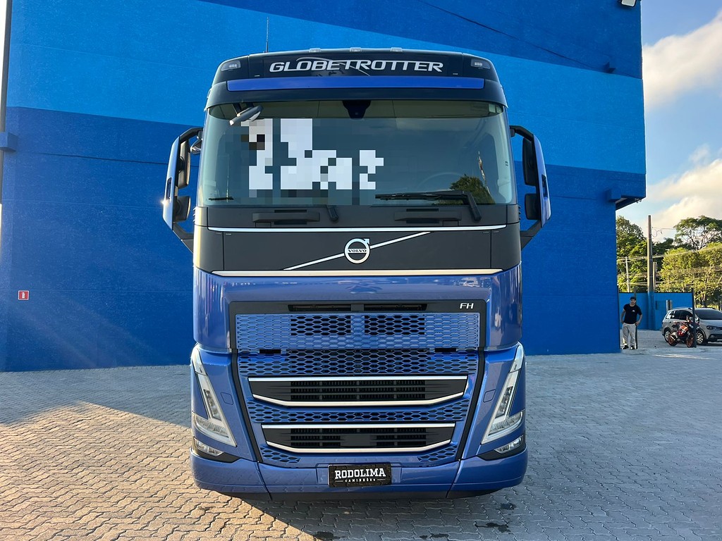 Caminhão VOLVO FH 460 Cavalo Mecânico ANO 2024 de Rodolima Caminhoes no Paraná