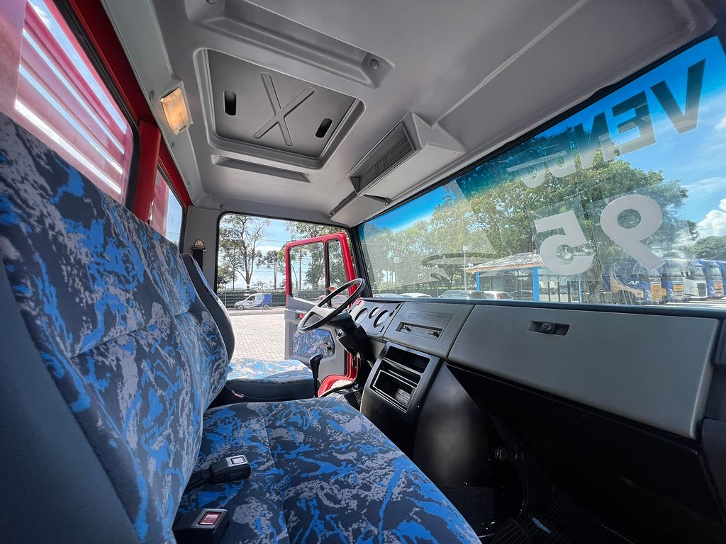 Caminhão MERCEDES BENZ MB 709 Carga Seca ANO 1995 de Rodolima Caminhoes no Paraná