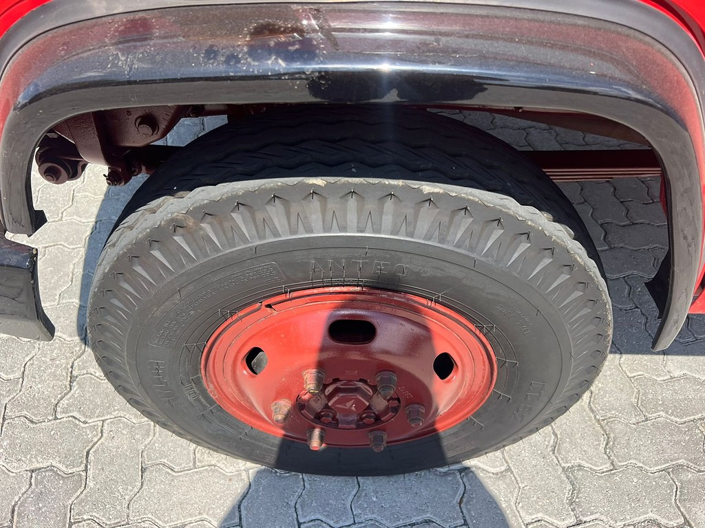 Caminhão MERCEDES BENZ MB 709 Carga Seca ANO 1995 de Rodolima Caminhoes no Paraná