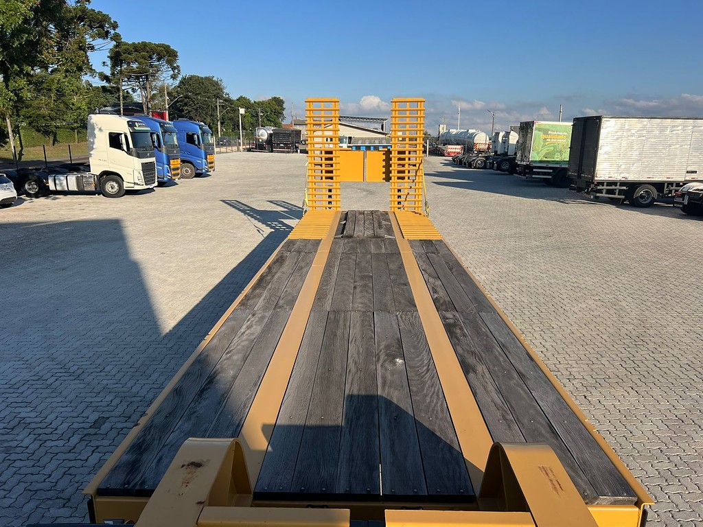 Carreta SEMI-REBOQUE PRANCHA Randon ANO 2025 3 Eixos de Rodolima Caminhoes no Paraná