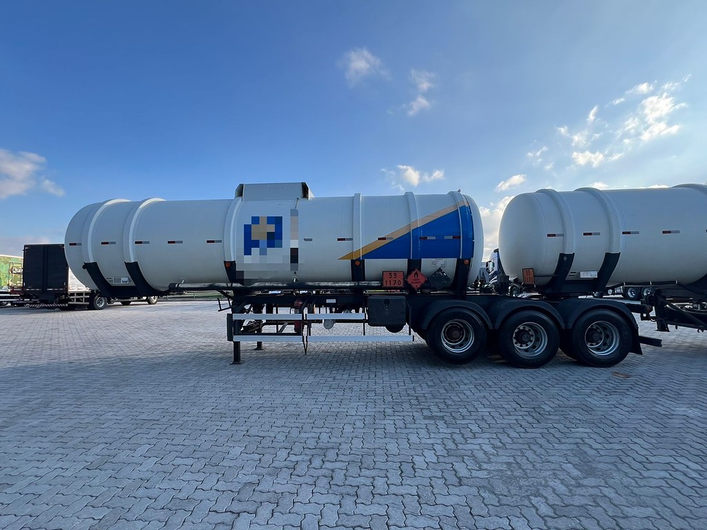 Carreta BITREM 9 EIXOS TANQUE AÇO Gotti ANO 2019 9 Eixos de Rodolima Caminhoes no Paraná