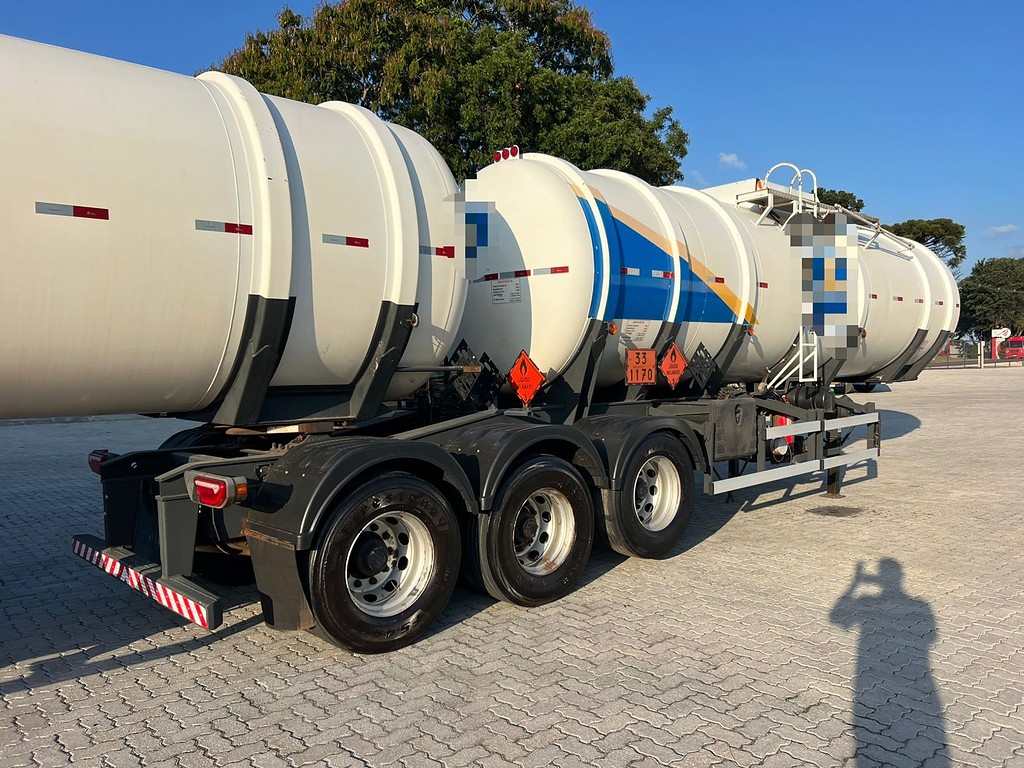 Carreta BITREM 9 EIXOS TANQUE AÇO Gotti ANO 2019 9 Eixos de Rodolima Caminhoes no Paraná