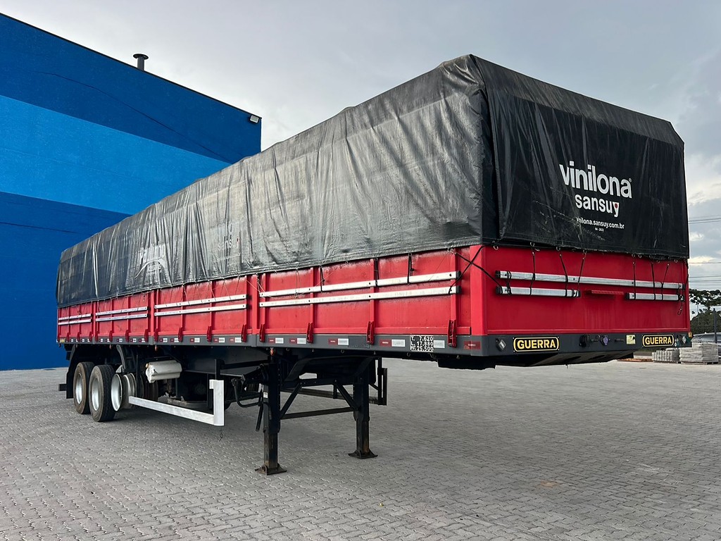 Carreta SEMI-REBOQUE GRANELEIRO Guerra ANO 2014 3 Eixos de Rodolima Caminhoes no Paraná