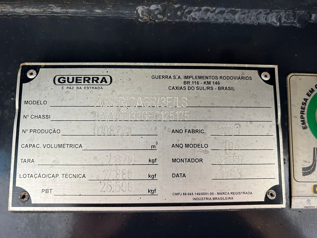 Carreta SEMI-REBOQUE GRANELEIRO Guerra ANO 2014 3 Eixos de Rodolima Caminhoes no Paraná