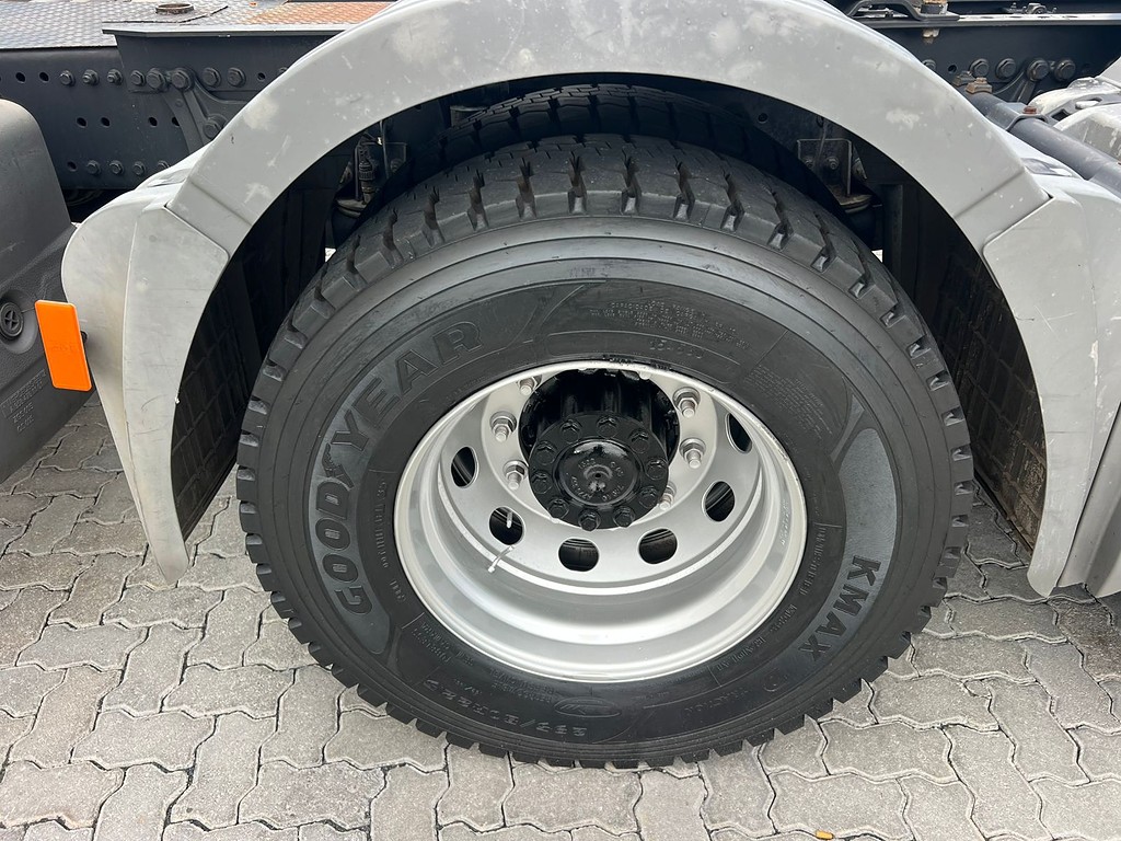 Caminhão MERCEDES BENZ MB 2544 Cavalo Mecânico ANO 2021 de Rodolima Caminhoes no Paraná