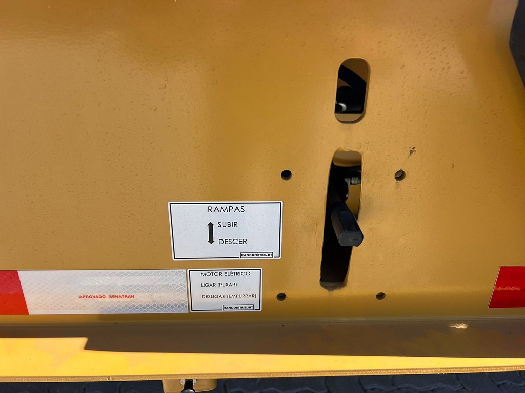 Carreta SEMI-REBOQUE PRANCHA Randon ANO 2025 3 Eixos de Rodolima Caminhoes no Paraná