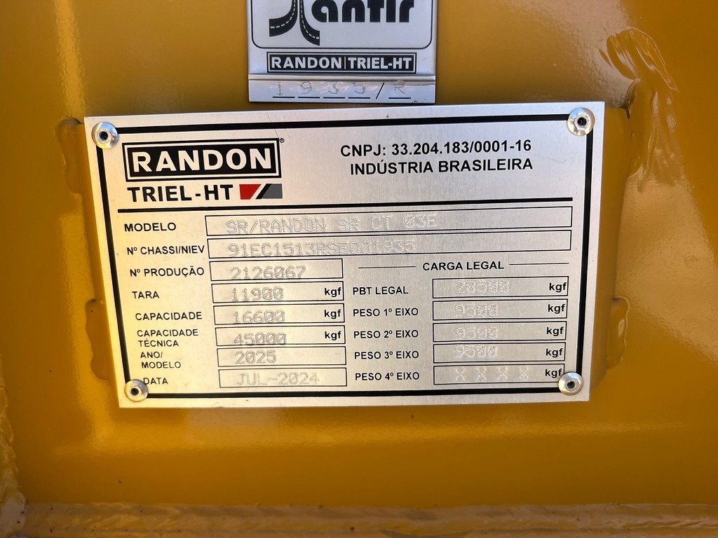 Carreta SEMI-REBOQUE PRANCHA Randon ANO 2025 3 Eixos de Rodolima Caminhoes no Paraná
