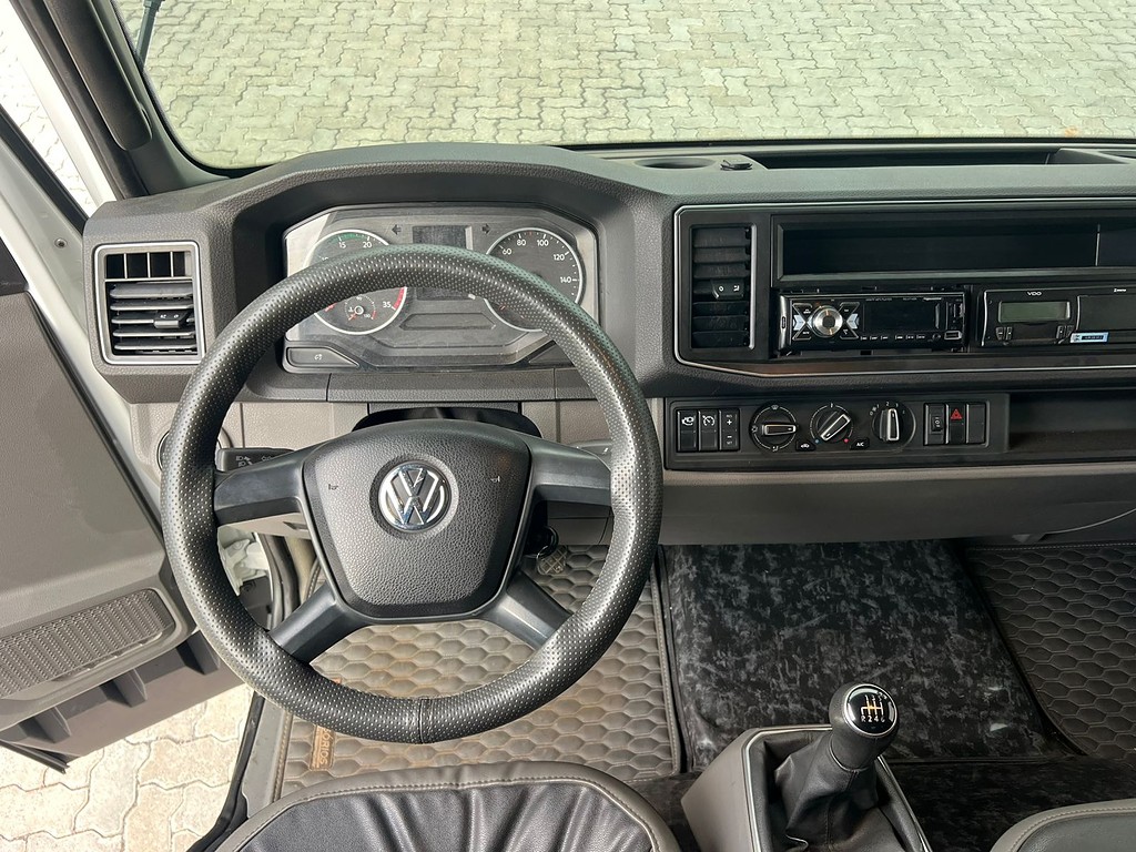 Caminhão VOLKSWAGEN VW 11180 Carroceria ANO 2023 de Rodolima Caminhoes no Paraná