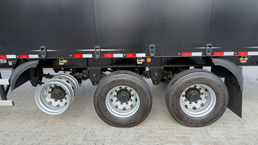 Carreta SEMI-REBOQUE BAU SIDER Randon ANO 2026 3 Eixos de Rodolima Caminhoes no Paraná