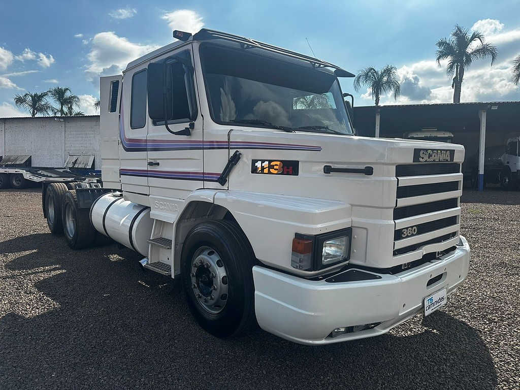 Caminhão SCANIA 113 360 Cavalo Mecânico ANO 1997 de Ms Caminhões no Mato Grosso do Sul