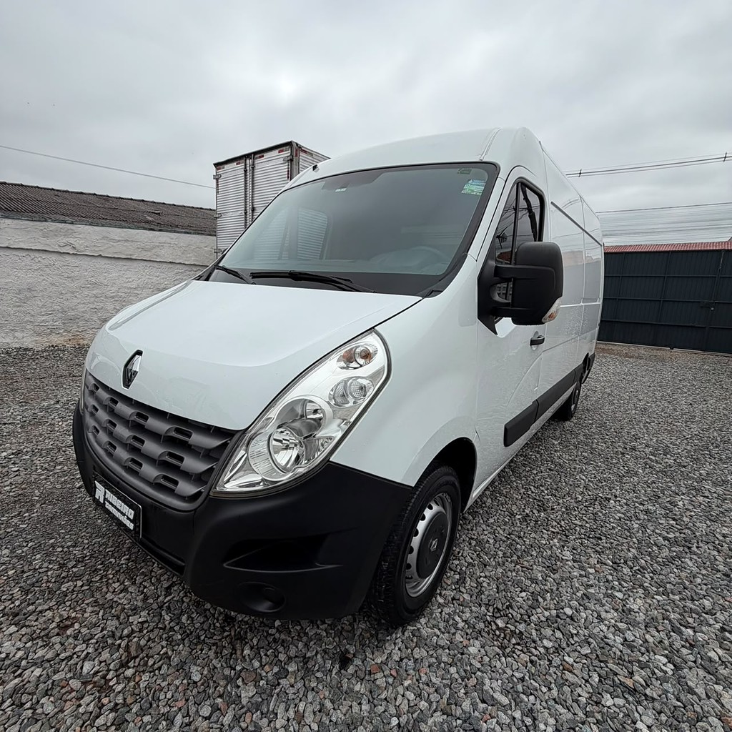 Caminhão RENAULT MASTER Baú Furgão ANO 2019 de Ribeiro Caminhões no Paraná
