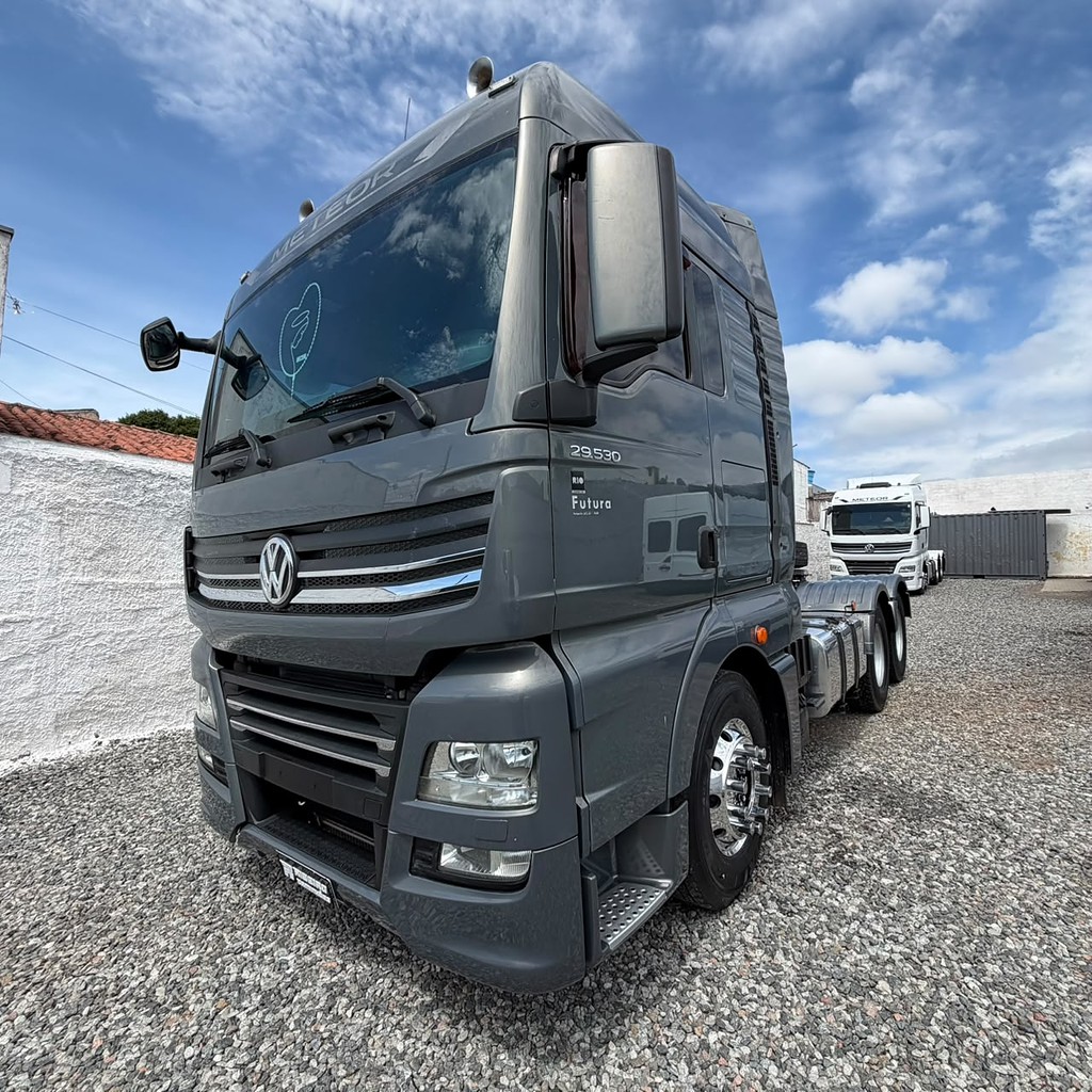 Caminhão VOLKSWAGEN METEOR 29530 Cavalo Mecânico ANO 2024 de Ribeiro Caminhões no Paraná