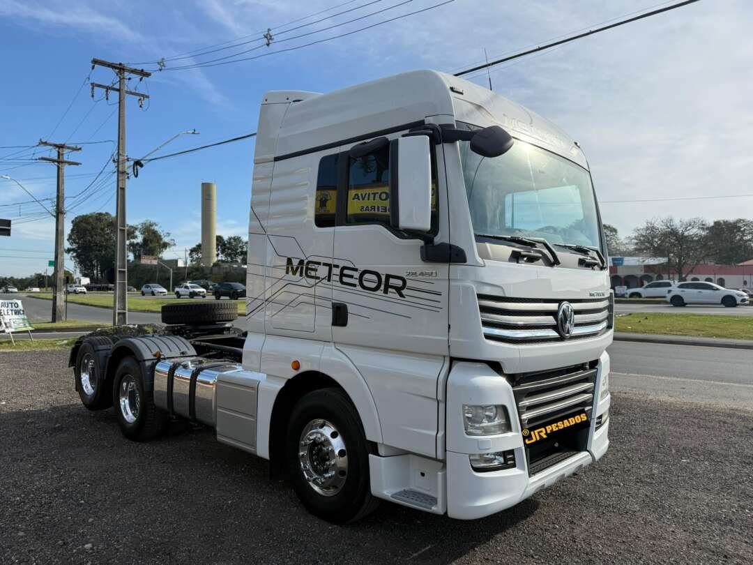 Caminhão VOLKSWAGEN METEOR 28460 Cavalo Mecânico ANO 2023 de Jr Pesados no Paraná