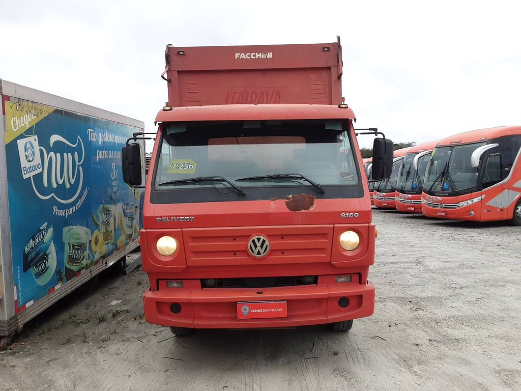 Caminhão VOLKSWAGEN VW 9-160 Baú Bebidas ANO 2014 de Renato Vamos Seminovos em São Paulo