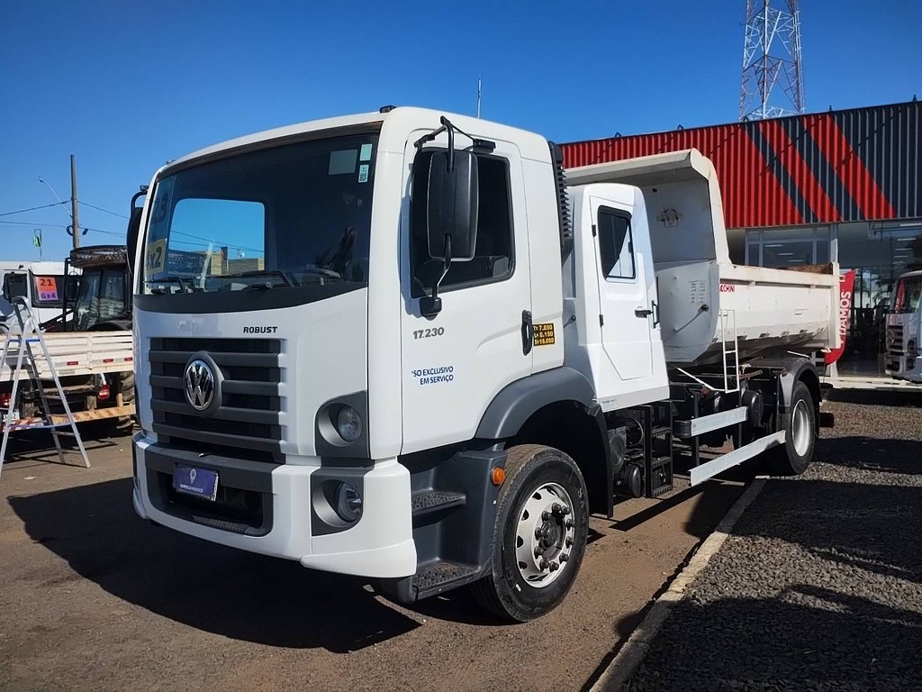 Caminhão VOLKSWAGEN VW 17230 Caçamba Basculante ANO 2023 de Renato Vamos Seminovos em São Paulo