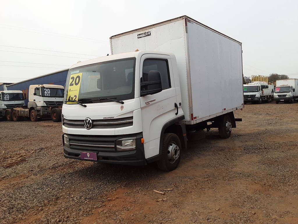 Caminhão VOLKSWAGEN DELIVERY EXPRESS Baú Furgão ANO 2020 de Renato Vamos Seminovos em São Paulo