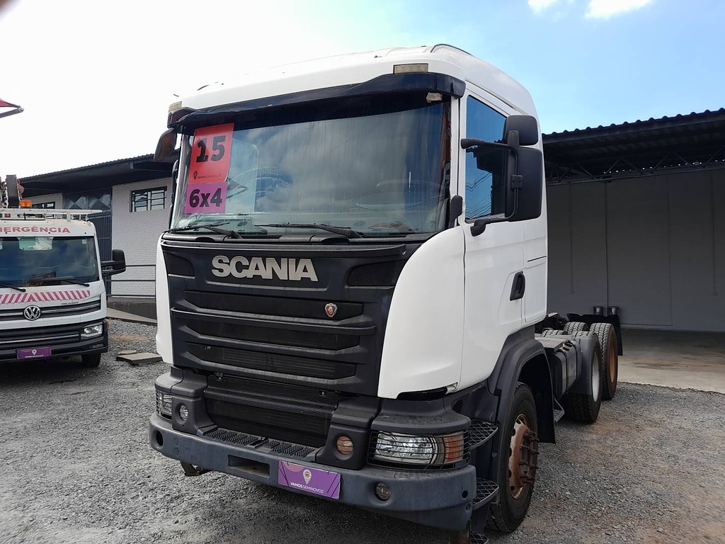 Caminhão SCANIA 440 Cavalo Mecânico ANO 2015 de Renato Vamos Seminovos em São Paulo