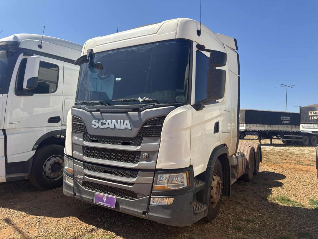 Caminhão SCANIA 450 Cavalo Mecânico ANO 2023 de Renato Vamos Seminovos em São Paulo