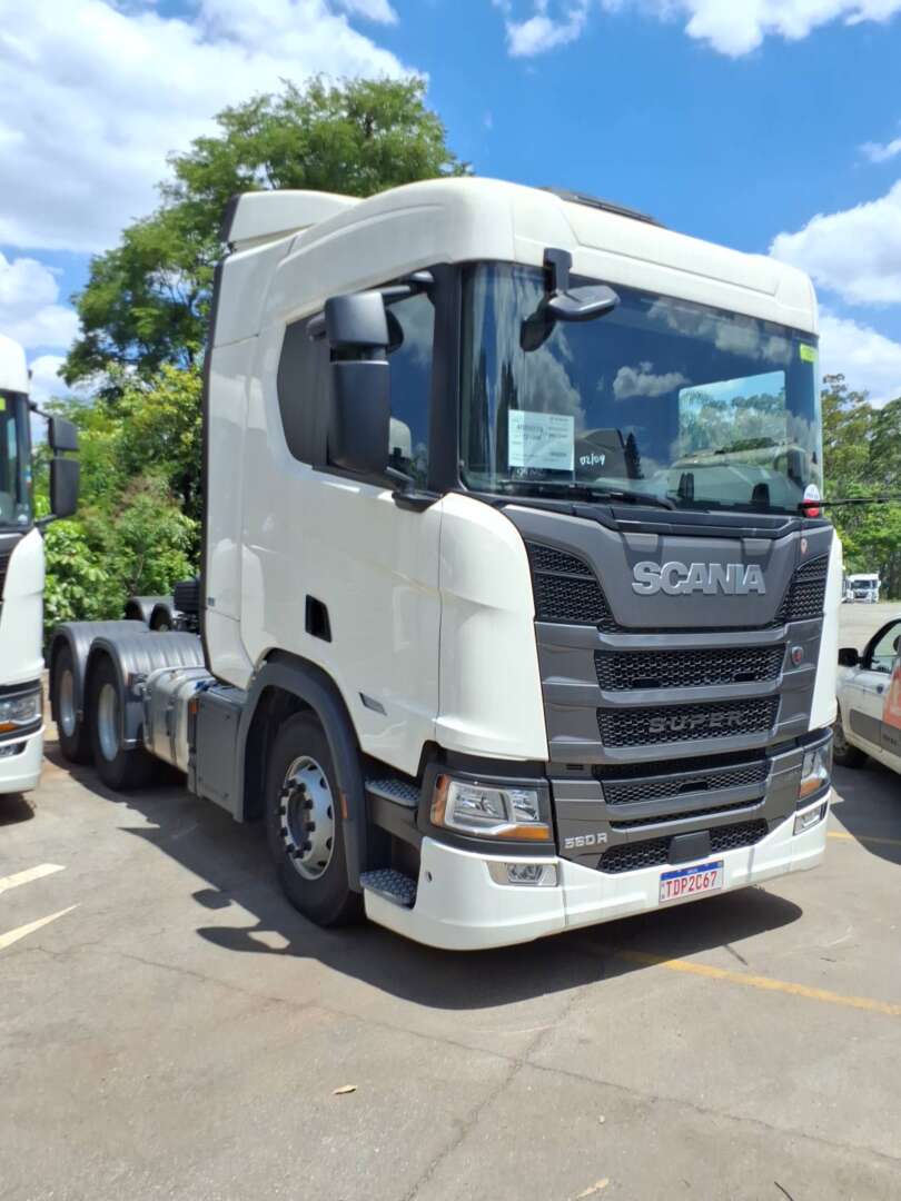 Caminhão SCANIA 560 Cavalo Mecânico ANO de Renato Vamos Seminovos em São Paulo