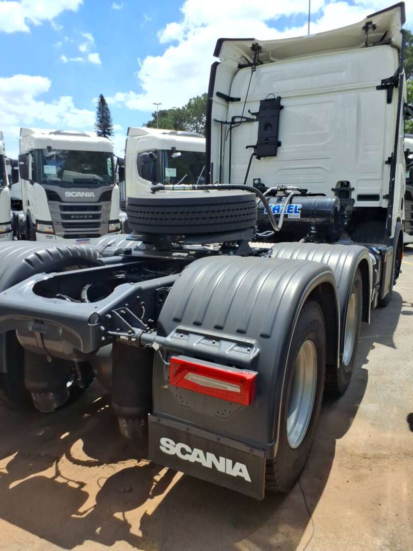 Caminhão SCANIA 560 Cavalo Mecânico ANO de Renato Vamos Seminovos em São Paulo