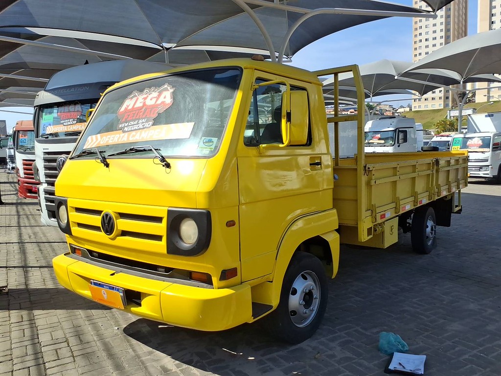 Caminhão VOLKSWAGEN VW 5140 Carroceria ANO 2007 de Renato Vamos Seminovos em São Paulo