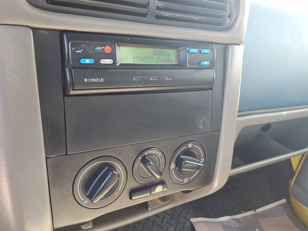 Caminhão VOLKSWAGEN VW 5140 Carroceria ANO 2007 de Renato Vamos Seminovos em São Paulo