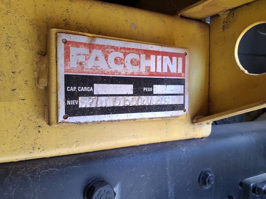 Caminhão VOLKSWAGEN VW 5140 Carroceria ANO 2007 de Renato Vamos Seminovos em São Paulo