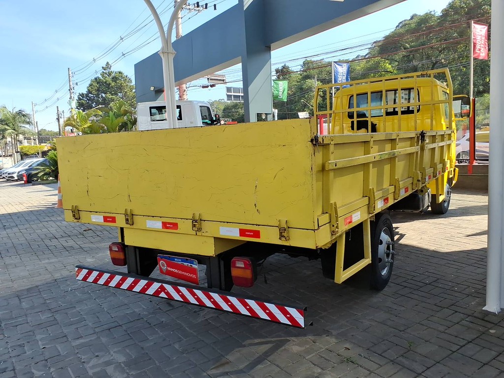 Caminhão VOLKSWAGEN VW 5140 Carroceria ANO 2007 de Renato Vamos Seminovos em São Paulo