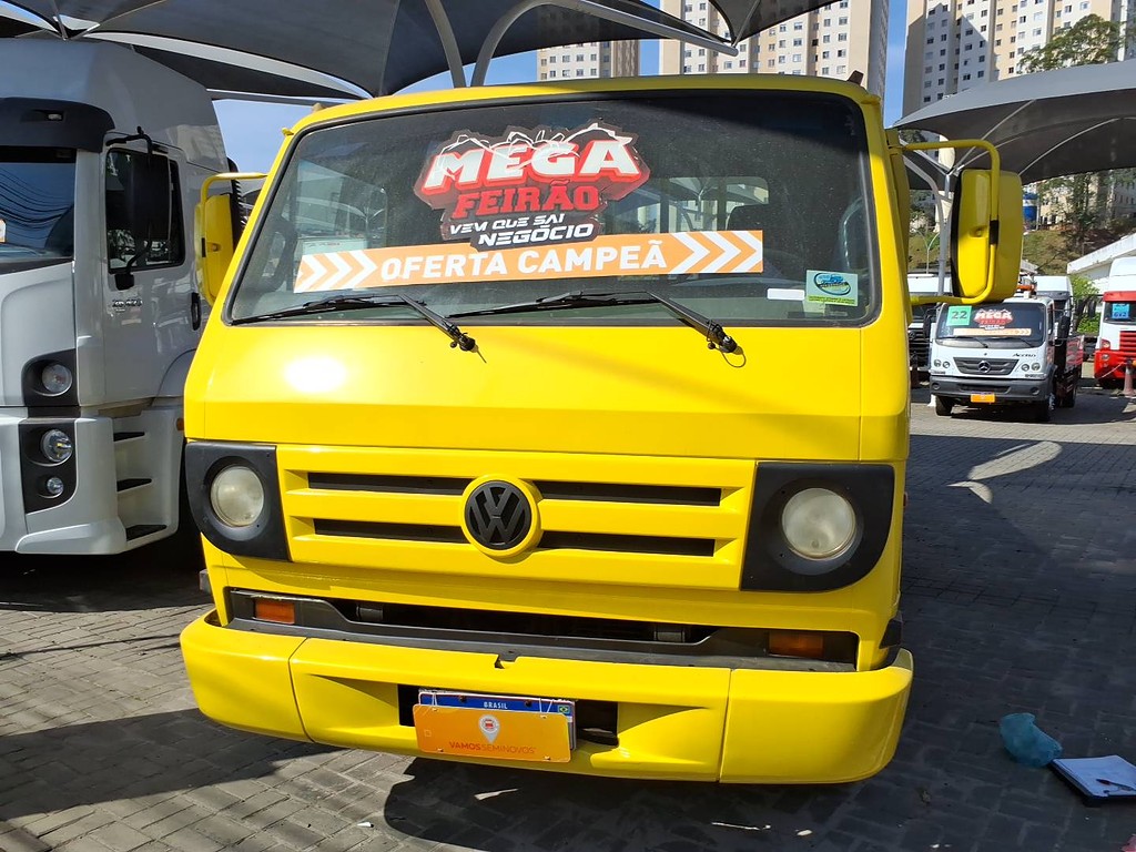 Caminhão VOLKSWAGEN VW 5140 Carroceria ANO 2007 de Renato Vamos Seminovos em São Paulo