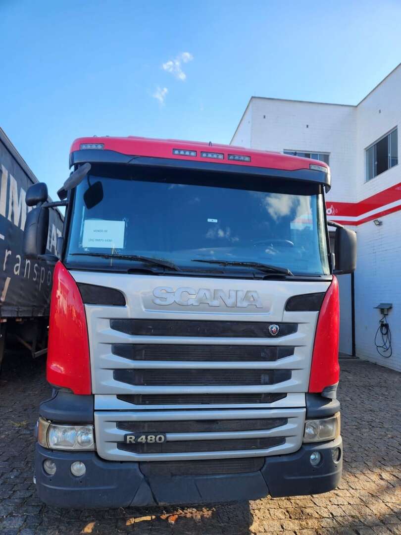 Caminhão SCANIA 480 Cavalo Mecânico ANO 2014 de Ralime Morais Morais na Minas Gerais