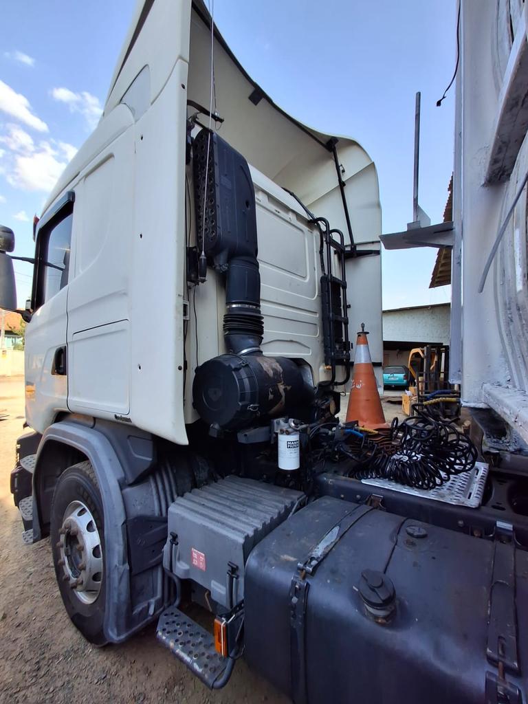 Caminhão SCANIA 440 Cavalo Mecânico ANO 2018 de Saliba Transportadora na Santa Catarina