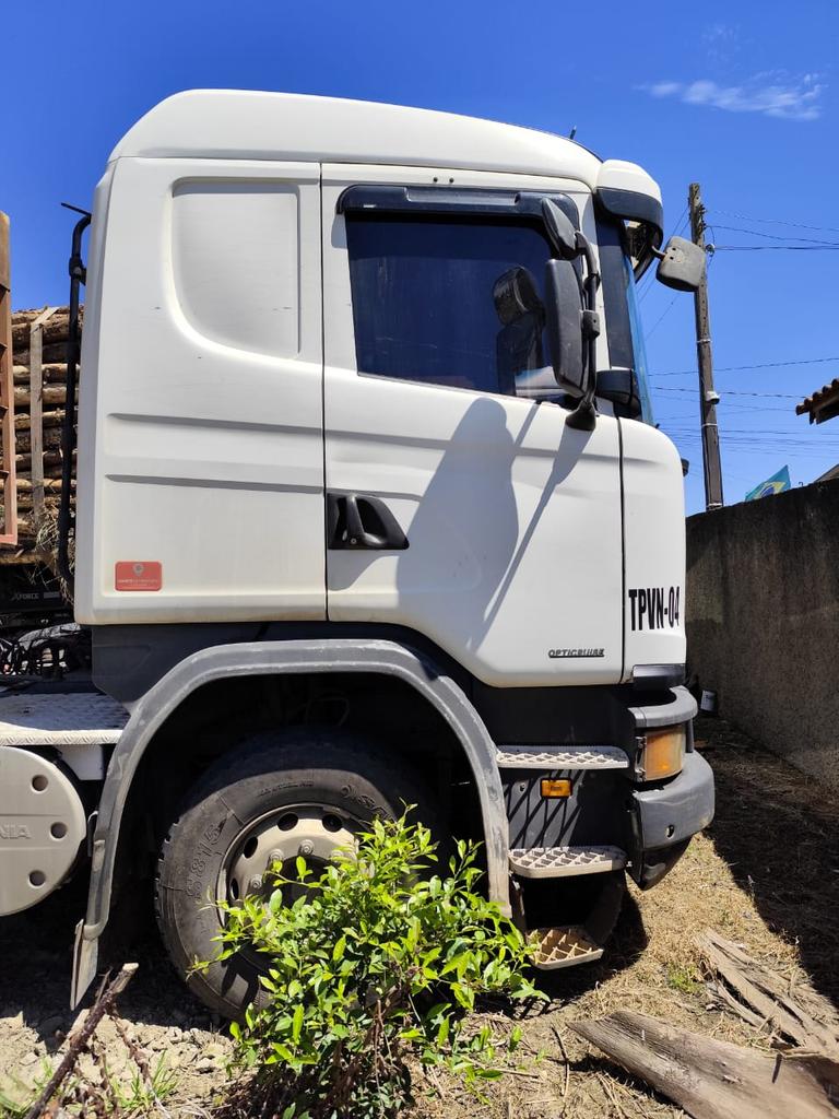 Caminhão SCANIA 440 Cavalo Mecânico ANO 2015 de Saliba Transportadora na Santa Catarina