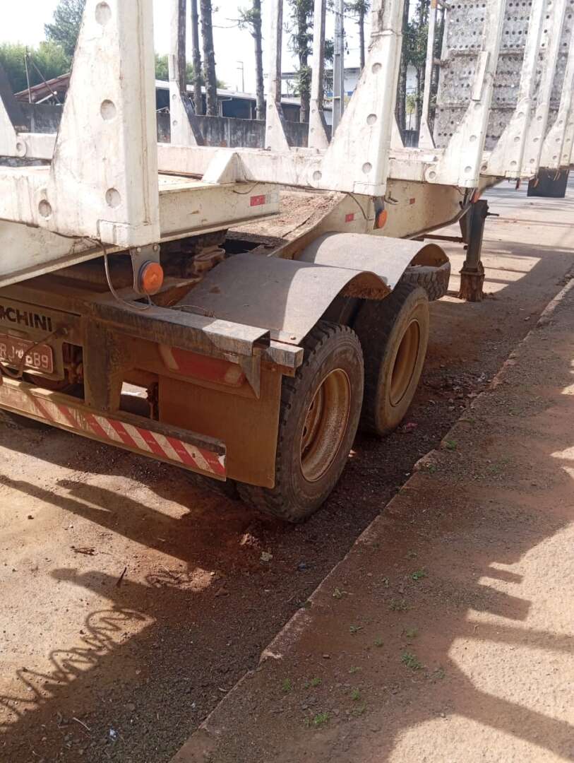 Carreta BITREM FLORESTAL Facchini ANO 2009 7 eixos de Saliba Transportadora na Santa Catarina