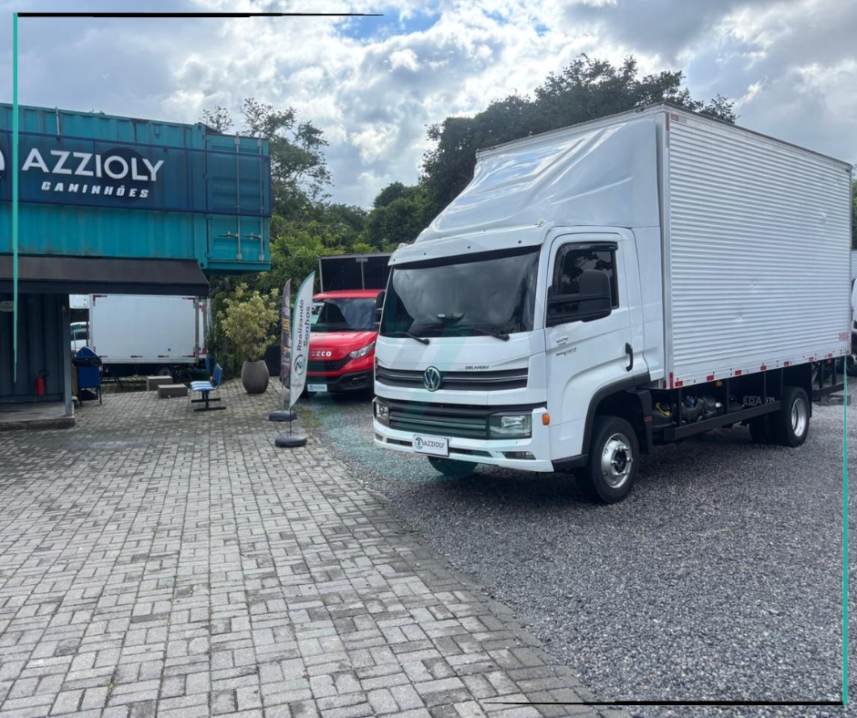 Caminhão VOLKSWAGEN VW&nbsp;9170 Baú Furgão ANO 2021 de Azzioly Caminhões em São Paulo
