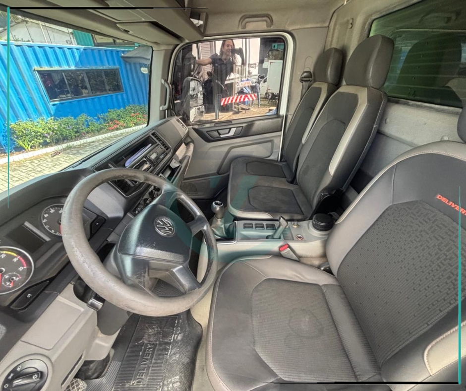 Caminhão VOLKSWAGEN VW&nbsp;9170 Baú Furgão ANO 2021 de Azzioly Caminhões em São Paulo