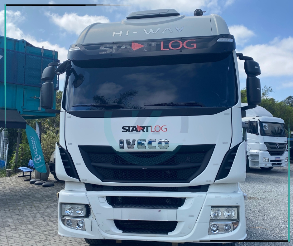 Caminhão IVECO STRALIS 480 Chassis ANO 2019 de Azzioly Caminhões em São Paulo