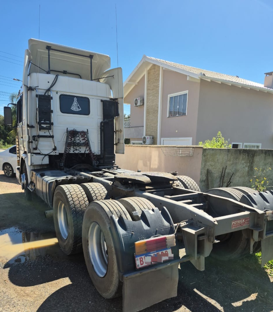 Caminhão SCANIA 113 360 Chassis ANO 1994 de Grudtner Caminhoes na Santa Catarina
