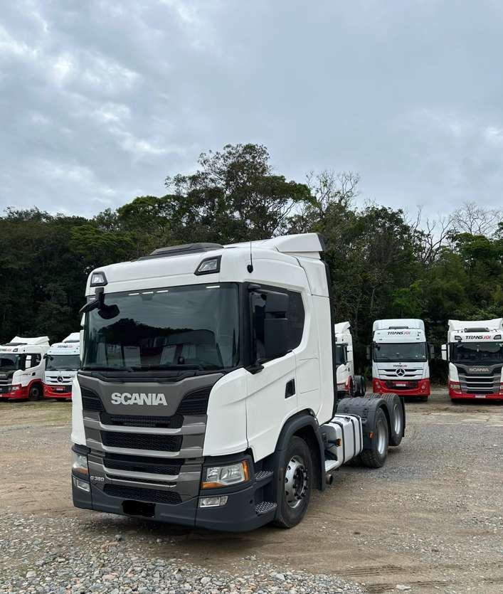 Caminhão SCANIA 360 Cavalo Mecânico ANO 2021 de Transjoi Transportes na Santa Catarina
