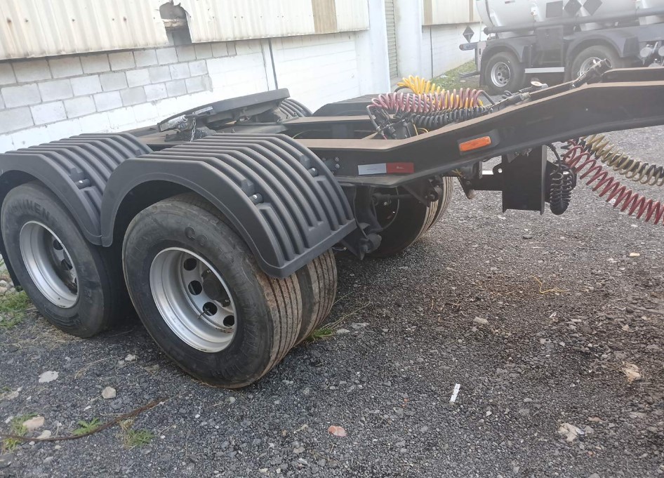 Carreta BITREM CARGA SECA Truckvan ANO 2024 1 Eixo de Thiago Vamos Seminovos em São Paulo