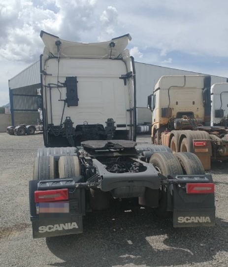 Caminhão SCANIA 450 Chassis ANO 2024 de Thiago Vamos Seminovos em São Paulo