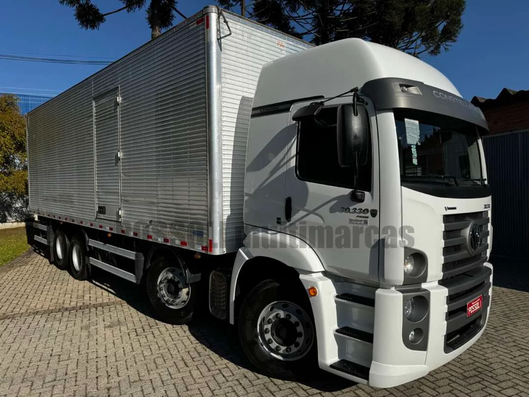 Caminhão VOLKSWAGEN VW 30330 Baú Furgão ANO 2023 de Possoli Multimarcas no Paraná