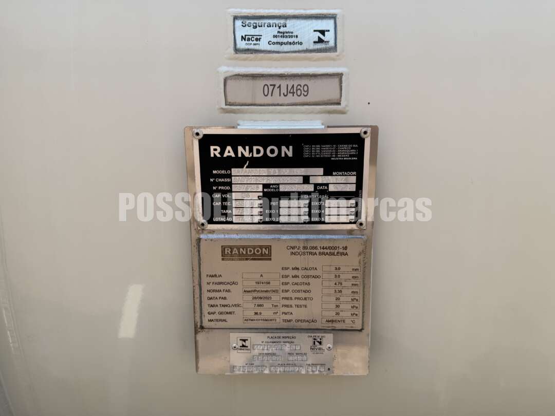 Carreta BITREM 9 EIXOS TANQUE AÇO Randon ANO 2024 9 Eixos de Possoli Multimarcas no Paraná